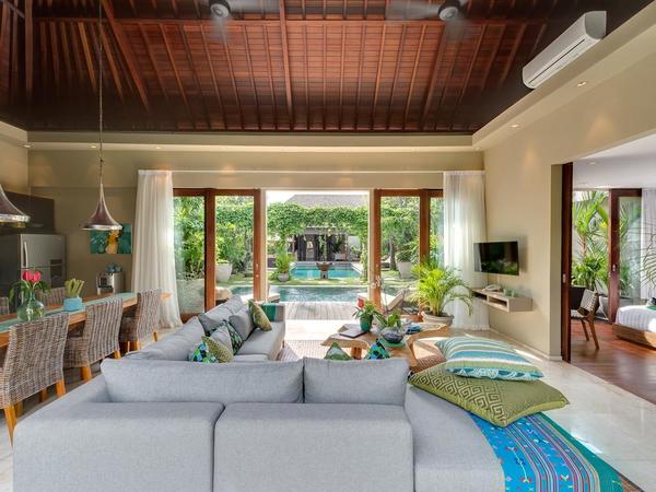  COMPLEX 3 VILLAS OBEROI 