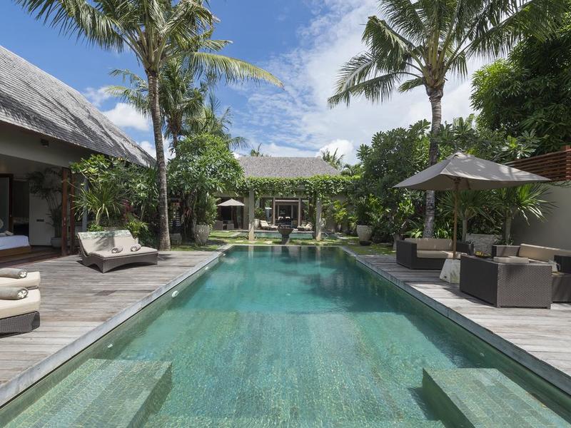  COMPLEX 3 VILLAS OBEROI 