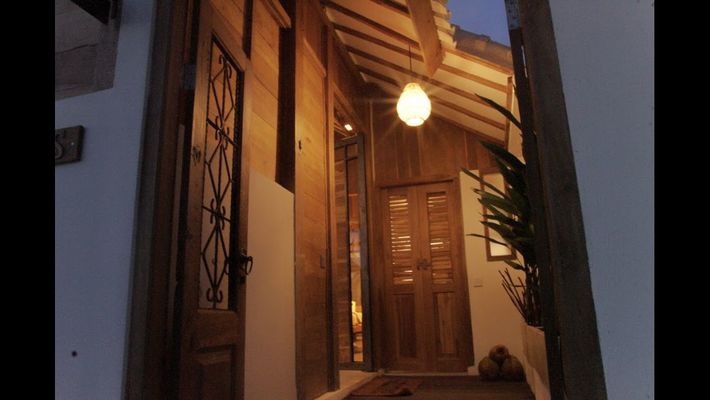  VILLA KAYU KECIL 
