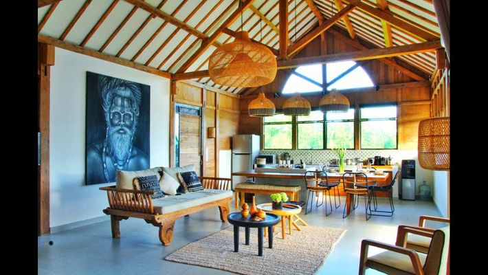  VILLA KAYU KECIL 