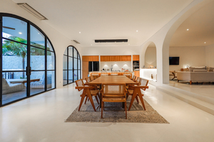  VILLA AZUR 