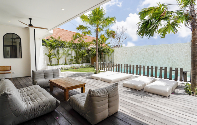  VILLA AZUR 