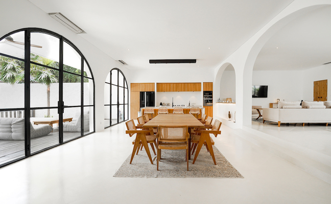 VILLA AZUR 