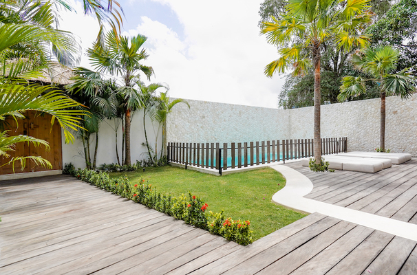  VILLA AZUR 