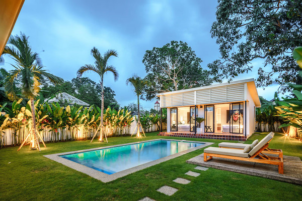  VILLA WHITE JOGLO 