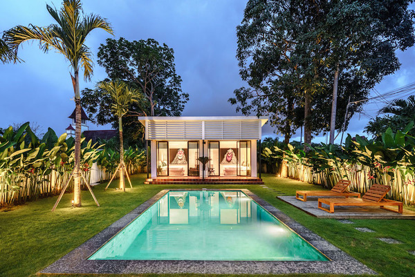  VILLA WHITE JOGLO 