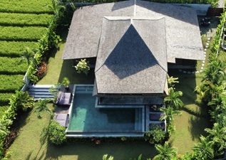  VFL372 VILLA SAWAH SESEH 