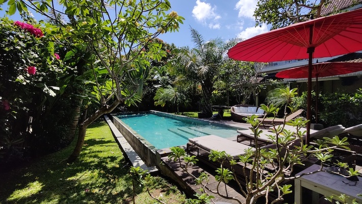  VILLA NYAMAN 