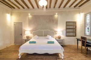  VILLA NYAMAN 