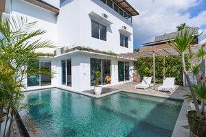  VILLA YAN BARU 
