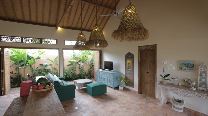  VILLA KODOLOLO 