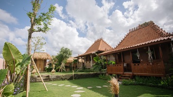  VILLA KODOLOLO 
