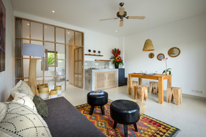 BATUBOLONG STUDIO 