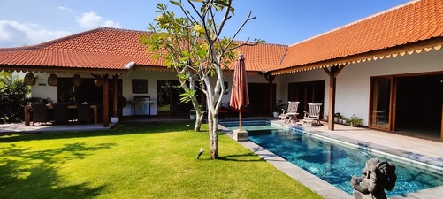 VILLA DAVBABA 