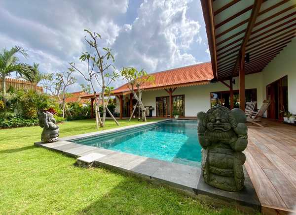  VILLA DAVBABA 
