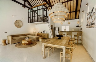  VILLA LUCKY 