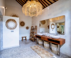  VILLA LUCKY 