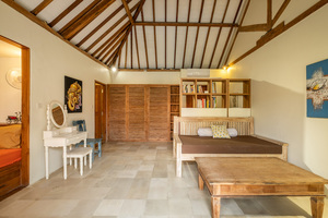  VILLA ALIF 