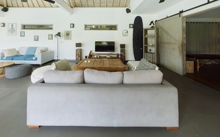  VILLA CECILIA 