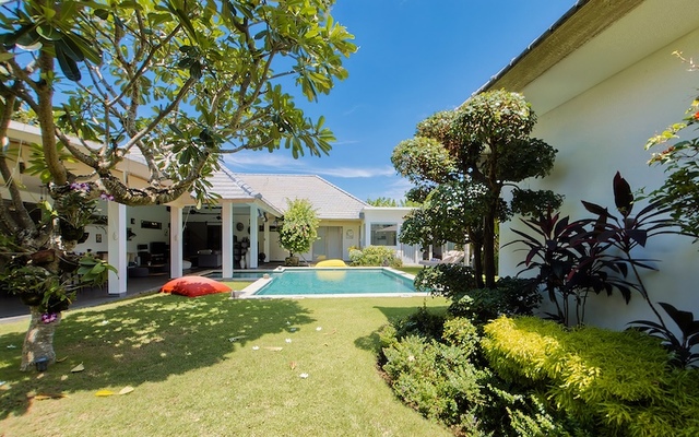  VILLA CECILIA 