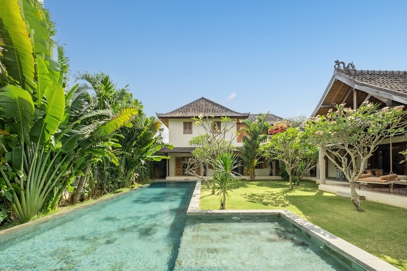  VILLA KAYUSTEPH 
