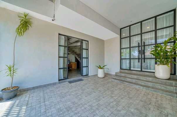  VILLA SLIM 