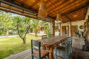 VILLA KAYUSTEPH 