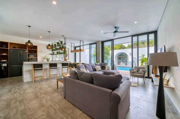 VILLA SLIM 