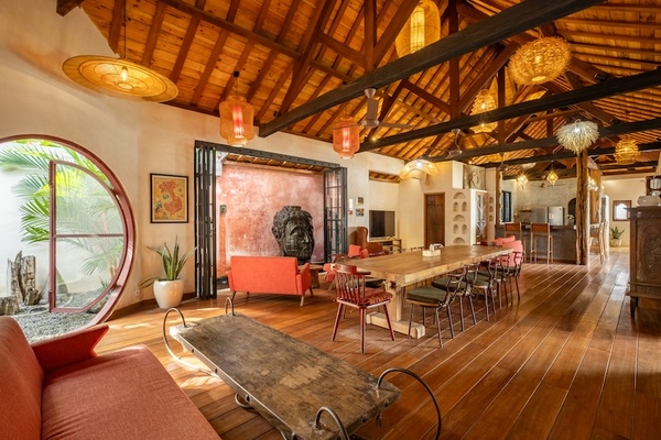  VILLA KAYUSTEPH 