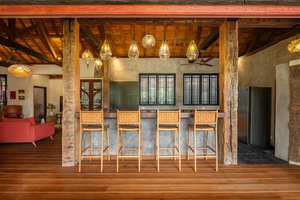  VILLA KAYUSTEPH 