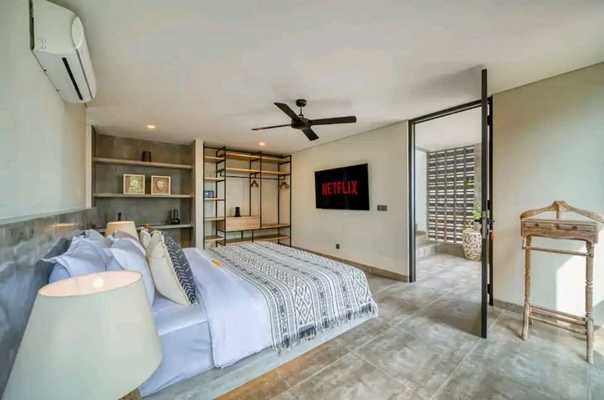  VILLA SLIM 