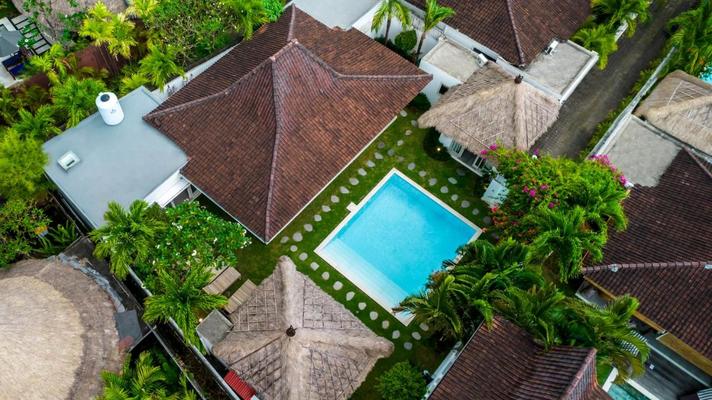  VILLA SENANG 