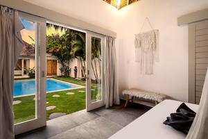  VILLA SENANG 