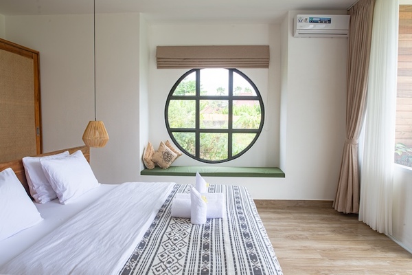  VILLA WHITE KEDUNGU 