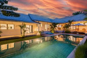  VILLA SAWAH BIRU 