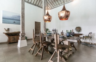  VILLA GREGOS 