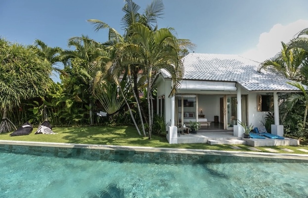  VILLA GREGOS 