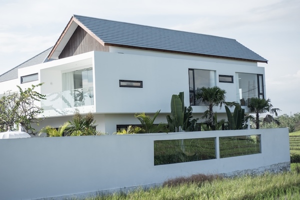 VILLA SAND PUTIH