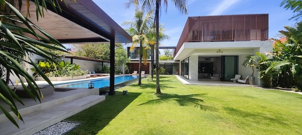 VILLA METIS