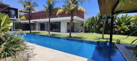  VILLA METIS 