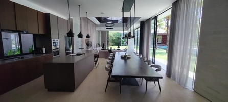  VILLA METIS 
