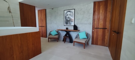  VILLA METIS 