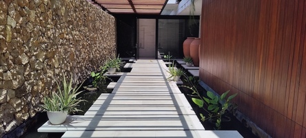  VILLA METIS 