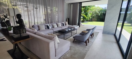  VILLA METIS 