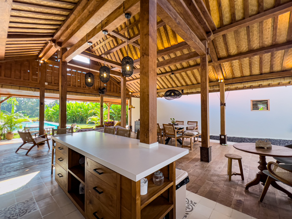  VILLA ALICE 
