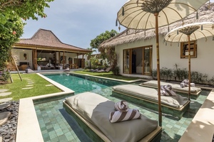  VILLA CHARLY 