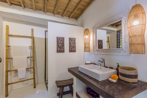  VILLA KAYULAMA UMALAS 