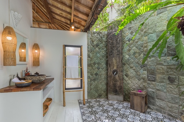  VILLA KAYULAMA UMALAS 