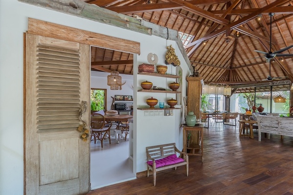  VILLA KAYULAMA UMALAS 