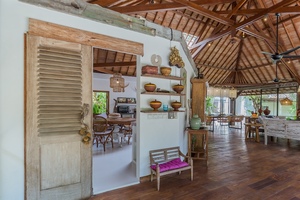  VILLA KAYULAMA UMALAS 